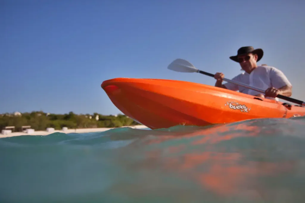kilindi_-kayaking_csilverless - Wakari Africa Safaris